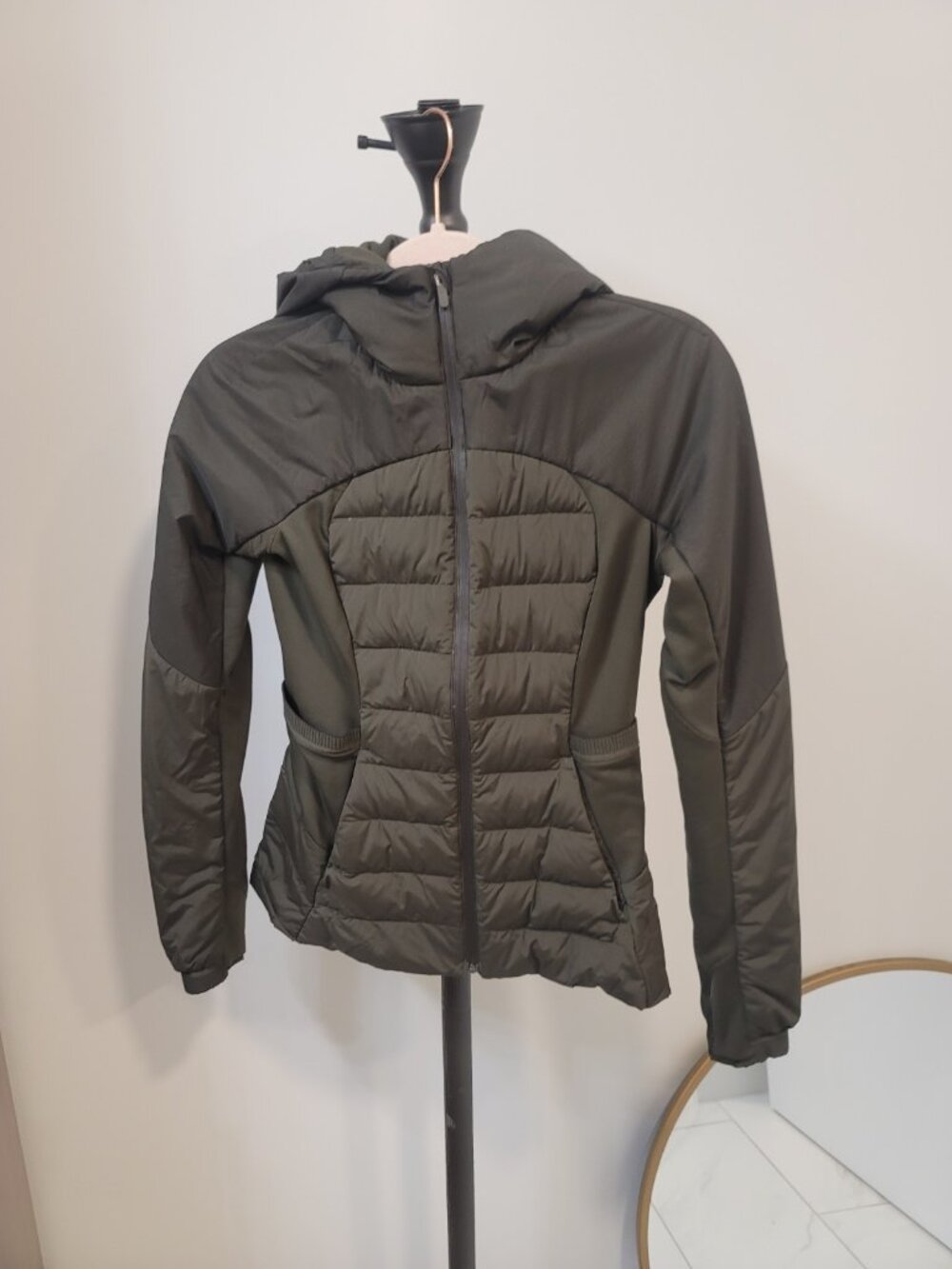 Lululemon Down For It All Jacket Size 4 Dark Olive Green Full Zip